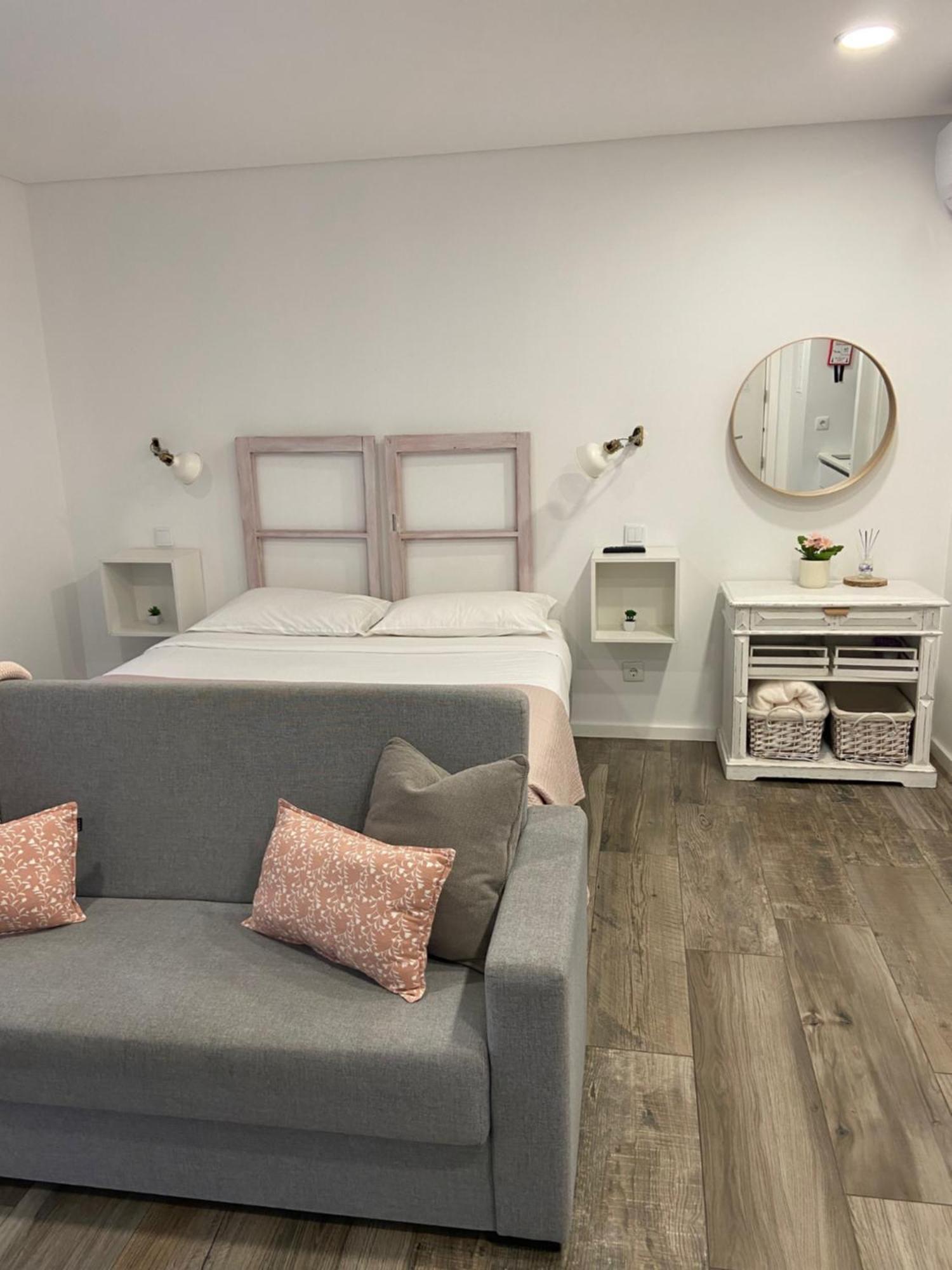 Botica Guesthouse エスピーニョ エクステリア 写真
